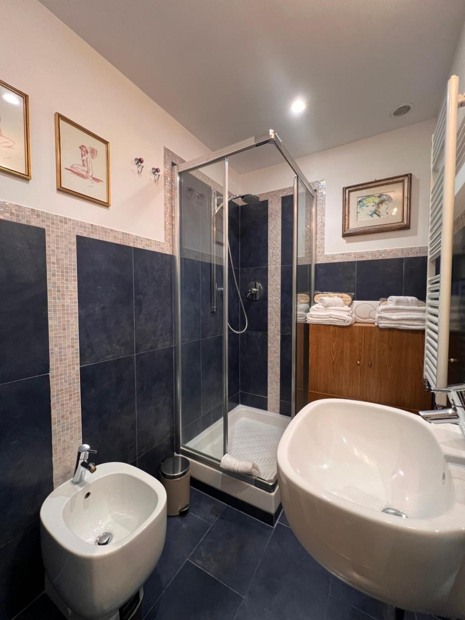A Casa Di Lu, Al Colosseo - Guest House 로마 외부 사진
